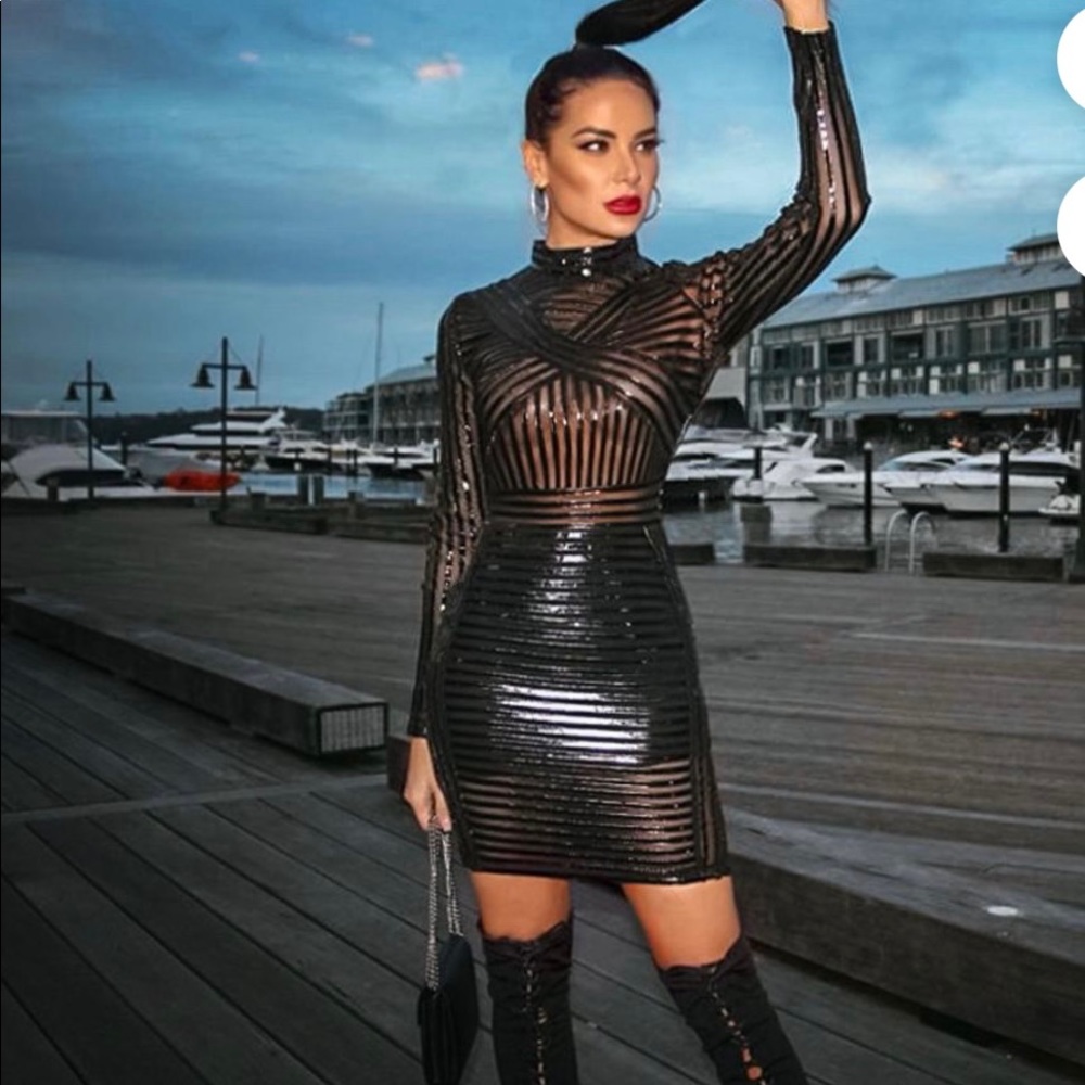 Mini dress size small